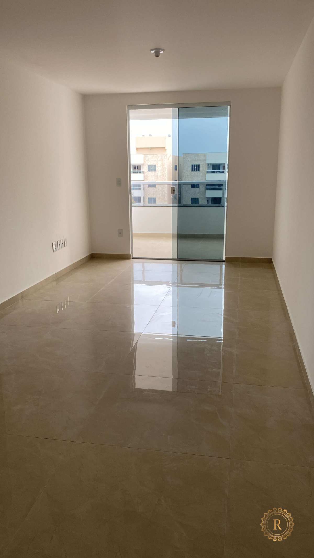 Apartamento à venda, 71m² no Jockey de Itaparica