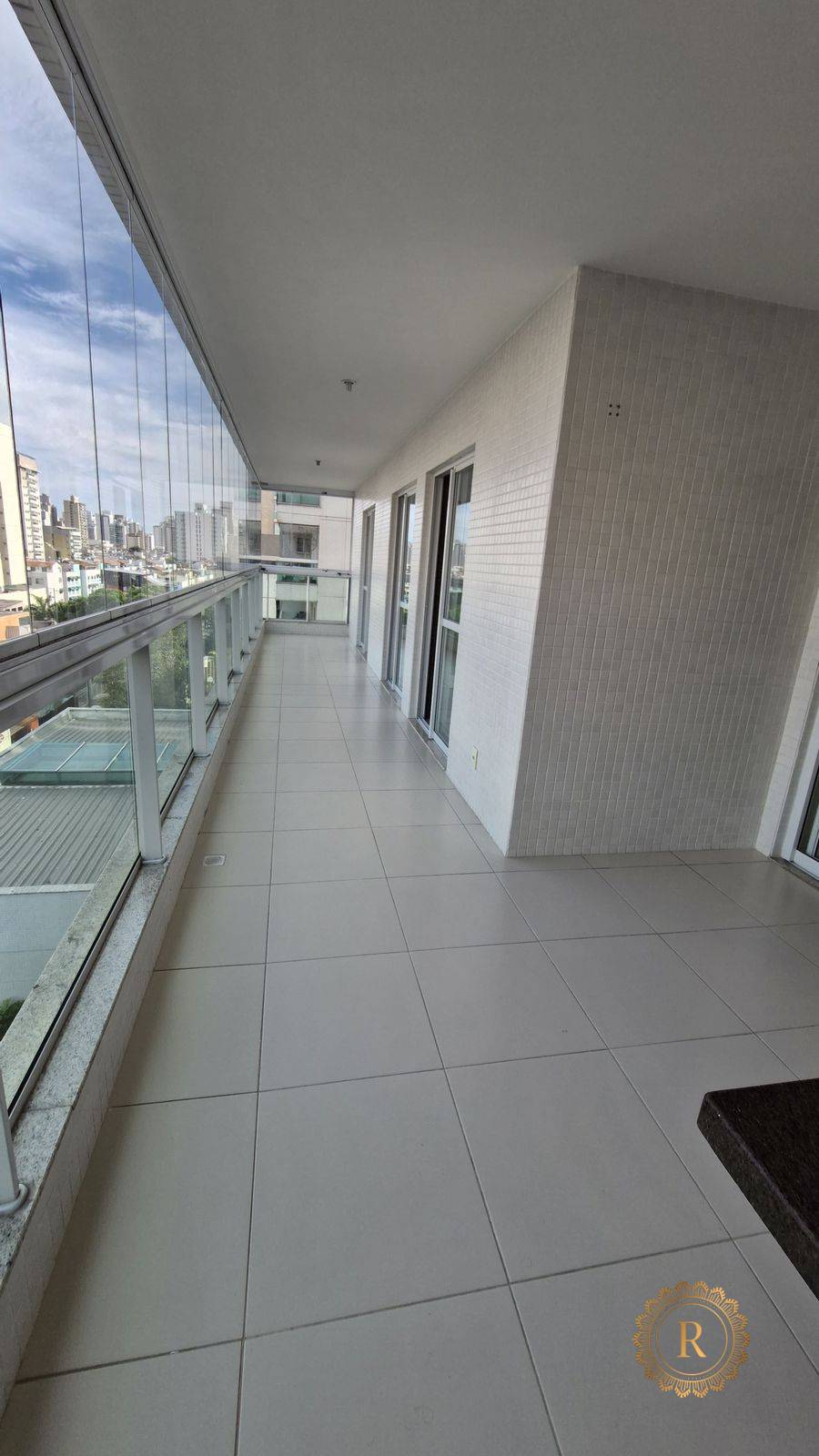 Apartamento à venda, no PRAIA DA COSTA RESIDENCIAL CLUBE,  em Vila Velha, Praia da Costa, com 3 quartos, 104m²