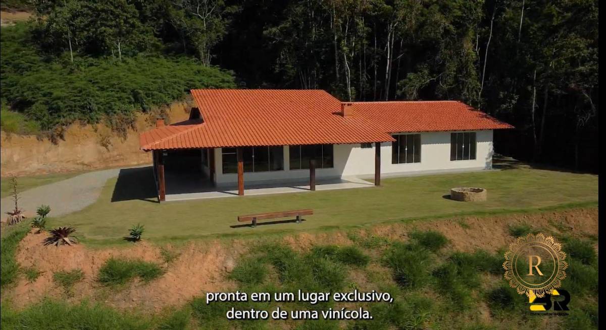 Casa de condomínio à venda em SÃO Paulinho de Aracê, com 4 quartos, 220m²
