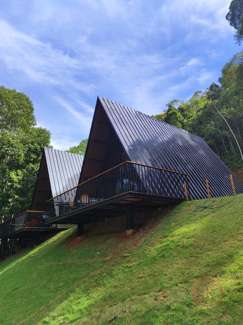 Chalés,  à venda em Buenos Aires, montanhas de Guarapari