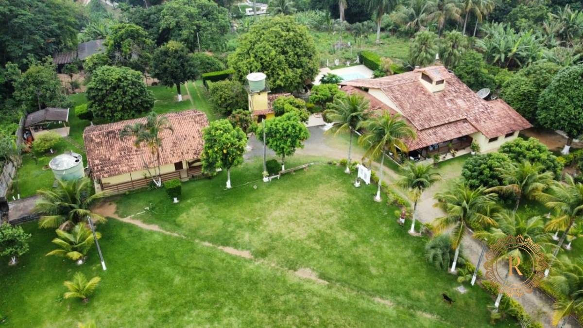 Sítio à venda em Guarapari, LAGOA DOURADA, com 10 quartos, 15000m²